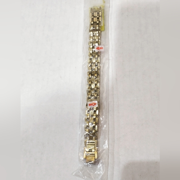 Invicta NWT Elements Gold Chain Bracelet - Picture 2 of 6
